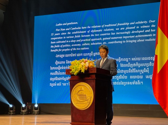 Thứ trưởng Bộ VHTTDL Hoàng Đạo Cương phát biểu khai mạc Tuần Văn hoá Campuchia tại Việt Nam.